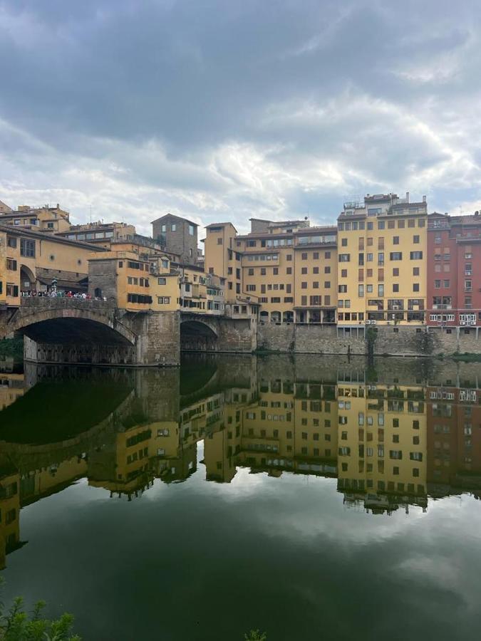 Elegante Appartamento Borgo San Jacopo Флоренція Екстер'єр фото
